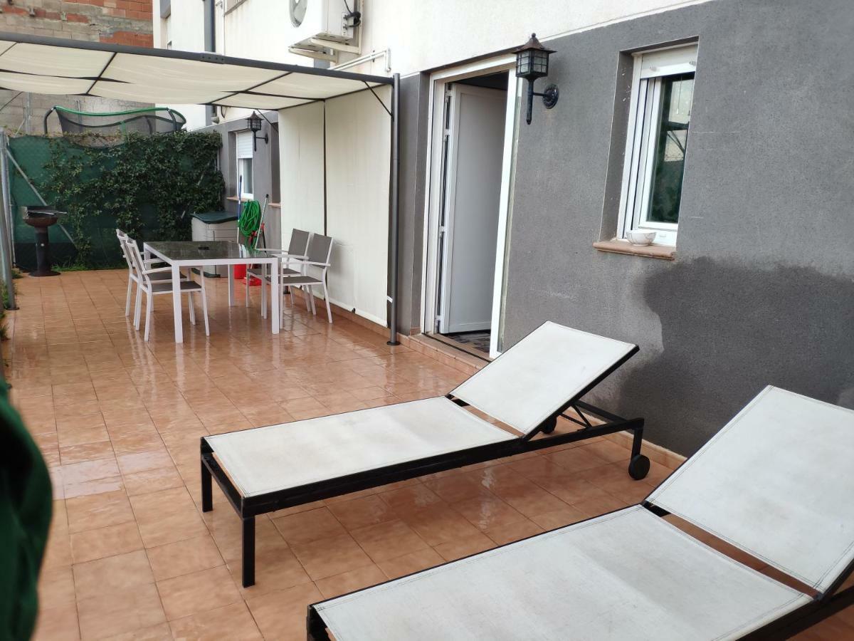 Loft Con Terraza Y Barbacoa Lägenhet Lumpiaque Exteriör bild