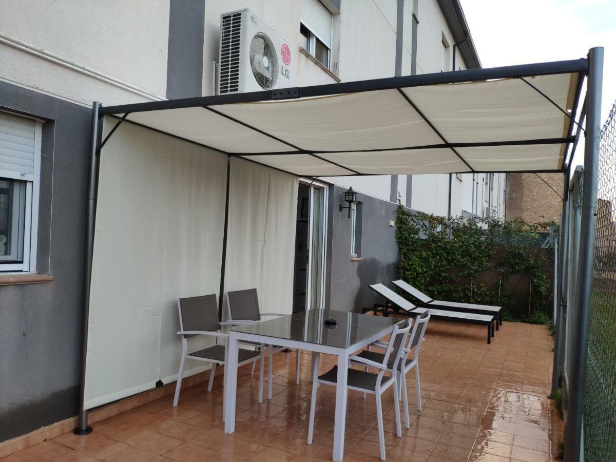 Loft Con Terraza Y Barbacoa Lägenhet Lumpiaque Exteriör bild